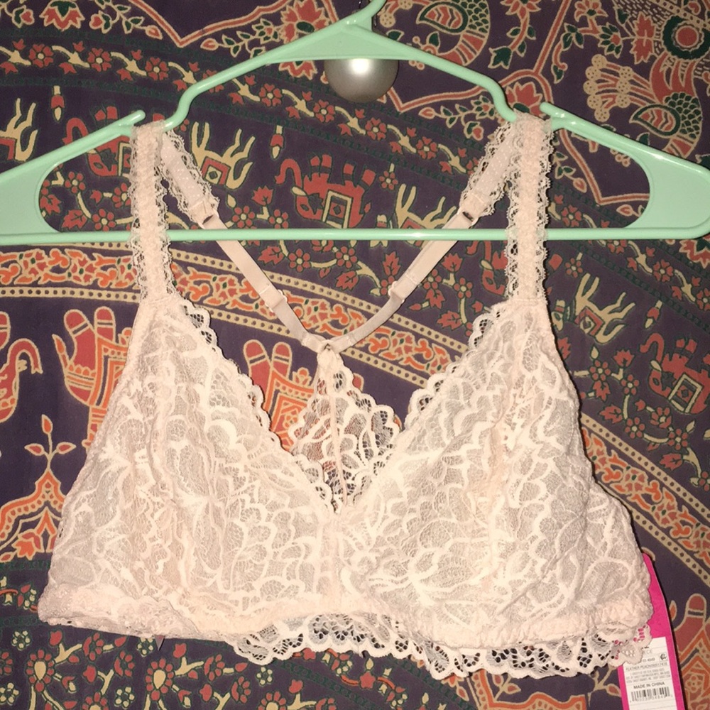 Creamy pink bralette